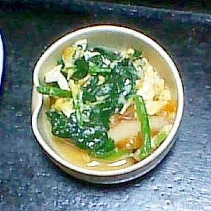 ほうれん草とさつま揚げの玉子とじ